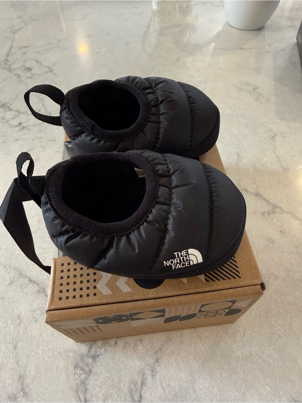 The North Face baby' Black Quilted Puffer Booties